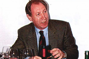 ACCORDO IMPORTANTE PER LE CANTINE BOLLA DI VERONA TRA IL GRUPPO ITALIANO VINI E L’AMERICANA BROWN FORMAN. EMILIO PEDRON (GIV) A WINENEWS: “RAFFORZIAMO IL NOSTRO RUOLO DI LEADER IN ITALIA NEL SETTORE VITIVINICOLO, CHE RAGGIUNGERA’ 300 MILIONI DI EURO”