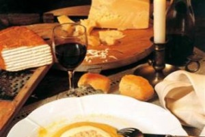 NATALE: 1 MILIARDO RISCHIA DI FINIRE NEL BIDONE. POLPETTE, FRITTATE, MACEDONIA E PANETTONI FARCITI PER SALVARE GLI “AVANZI”. LO STIMA LA COLDIRETTI. RECUPERARE IL CIBO È UNA SCELTA CHE FA BENE ALL’ECONOMIA E ALL’AMBIENTE ...