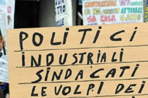 Il Pecorino vola all’estero: nei primi 4 mesi del 2014 export su del 20%, ed il prezzo medio del pecorino romano, secondo i dati Coldiretti, tocca gli 8,2 euro al chilo, sorpassando, per la prima volta, il Parmigiano Reggiano