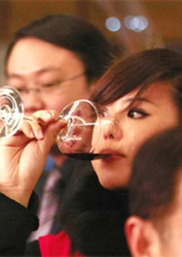 Cina e vino: istruzioni per l’uso
