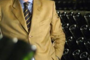 DENOMINAZIONI DI ORIGINE E IGT, DAL 1 AGOSTO 2009, SARANNO SOSTITUITE DA DOP E IGP, COME PREVISTO DALLA NUOVA OCM VINO. QUALI CONSEGUENZE PER LA VITICULTURA ITALIANA? A WINENEWS, IL PRESIDENTE DI FEDERDOC, RICCARDO RICCI CURBASTRO