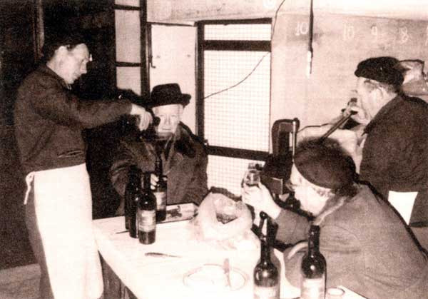 Tancredi Biondi Santi e Mario Soldati alla ricolmatura (1970): ’...sono rimasto di stucco come davanti ad un piccolo miracolo...’ dal libro di Mario Soldati,  Vino al vino