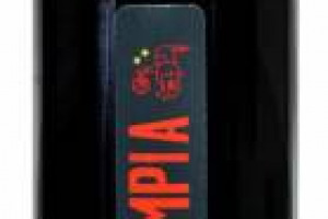 Arriva &ldquo;Rossolimpia&rdquo; il vino dell&rsquo;Olimpia Milano, la squadra di basket di Armani. Lo firma l&rsquo;azienda toscana Fertuna, la cantina del Gruppo Meregalli, leader della distribuzione di grandi vini Italia (come Sassicaia, in esclusiva)