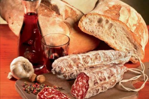 SI AVVICINANO LE FESTIVITÀ PASQUALI, E CON ESSE GLI IMMANCABILI SEQUESTRI ALIMENTARI CHE CARATTERIZZANO, ORMAI, L’ARRIVO DI OGNI RICORRENZA. CON L’OPERAZIONE “PASQUA SICURA” I NAC HANNO SEQUESTRATO 7 TONNELLATE DI ALIMENTI IN TUTTA ITALIA