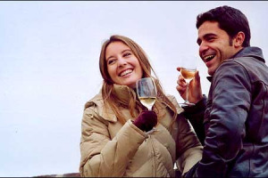 SAN VALENTINO: PER IL “RAFFINATO” OSTRICHE E CHAMPAGNE, PER L’“INTENDITORE” BISTECCA ALLA FIORENTINA E BRUNELLO, PER IL “SALUTISTA” ZUPPA E VINO BIODINAMICO: SONDAGGIO WINENEWS SUL RAPPORTO CIBO, VINO, SEDUZIONE NEL GIORNO PIU ROMANTICO DELL'ANNO