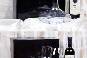 A NATALE SI BRINDA CON I BICCHIERI FIRMATI SASSICAIA