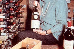 DEGUSTAZIONE MONDIALE, CONDOTTA DA SERENA SUTCLIFFE, MASTER OF WINE, A CAPO DEL REPARTO VINI DI SOTHEBYS, FESTEGGIA IL VINITALY n. 40. L’ITALIA RAPPRESENTATA DALLE BOTTIGLIE DI GAJA, CAPRAI, ANTINORI, INCISA DELLA ROCCHETTA (SASSICAIA)