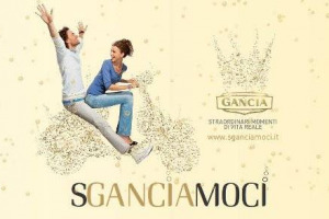 &ldquo;QUEST&rsquo;IMMAGINE FA VERGOGNA CHI L&rsquo;HA PENSATA E CHI L&rsquo;HA DIFFUSA&rdquo;. LA PROTESTA DELL&rsquo;ASSOCIAZIONE DEI FAMILIARI DELLE VITTIME DELLA STRADA PER IL NUOVO SPOT GANCIA. SOTTO ACCUSA UN MOTORINO FATTO DI BOLLICINE ...