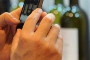 DAL REGNO UNITO IL FUTURO DEI CANALI DI VENDITA DEL VINO: IL WEB RADDOPPIER&Agrave;, SUPERANDO GLI 11 MILIARDI DI STERLINE, IN CRESCITA ANCHE SUPERMERCATI E DISCOUNT, A 12,4 MILIARDI NEL 2017. L&rsquo;ANALISI DELL&rsquo;INSTITUTE OF GROCERY DISTRIBUTION INGLESE