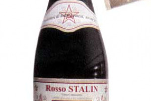 VINO CONTRO VINO - L’IDEOLOGIA ARRIVA IN CANTINA: UN ROSSO STALIN "IN GUERRA" CON UN NERO DI PREDAPPIO