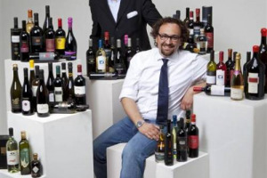 DAL 1968, NEL MONDO DEL VINO, ECCO I 40 ANNI DI COMUNICAZIONE. LA TOSI COMUNICAZIONE FESTEGGIA COSI&rsquo; IL RINASCIMENTO DELL&rsquo;ENOLOGIA ITALIANA. MA ESISTE UN&rsquo;ETICHETTA CHE FA VENDERE DI PI&Ugrave;? &ldquo;CERTAMENTE S&Igrave;. E&rsquo; QUELLA ...&rdquo;