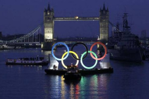 MANGIAR BENE ITALIANO OLTRECONFINE? A LONDRA, DOVE MENTRE IL BRUNELLO A &ldquo;5 CERCHI&rdquo; E LA &ldquo;NAZIONALE&rdquo; DEI VINI ITALIANI DI MR. MARONI ACCOMPAGNANO GLI AZZURRI ALLE OLIMPIADI, LA VERA SORPRESA PER I GOURMET &Egrave; FUORI DAI GIOCHI ... VINO(POLIS) A PARTE