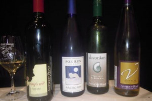 I VINI DI NEW YORK SBARCANO IN EUROPA. PRODOTTI NELLE ZONE DI LONG ISLAND, HUDSON RIVER, LAKE ERIC, FINGER LAKES E NIAGARA ESCARPMENT, A LATITUDINI SIMILI A QUELLE DI BORDEAUX, I &ldquo;COOL CLIMATE WINE&rdquo; DELLA GRANDE MELA PUNTANO AL VECCHIO CONTINENTE