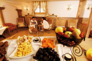 Cibo “accattivante” anche per sportivi, pausa pranzo con panino salutare, lui & lei condividono piatti e salute, cibo e sesso sì ad eccessi con ironia: per chi cerca uno stile di vita sano e piacevole, a Firenze, c’è “Pianeta Uomo” (26-28 settembre)