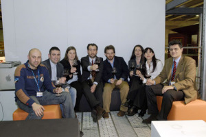 SONO SOLO DUE LE ETICHETTE DELL’ITALIA DEL VINO (GALATRONA 2004 DELLA FATTORIA DI PETROLO E MONTEVETRANO 2004 DI MONTEVETRANO) CHE METTONO D’ACCORDO LE CINQUE GUIDE PIÚ IMPORTANTI DEL NOSTRO PAESE: WWW.WINENEWS.IT LE RILEVA IN ANTEPRIMA