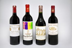 Fine wine d’alta quota, Bordeaux sui voli Emirates. Nel 2017 investiti in vino 56 milioni di dollari