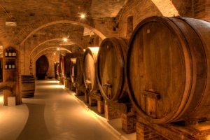 A metà maggio nelle cantine italiane giacenze per 45,1 milioni di ettolitri di vino A metà maggio nelle cantine italiane giacenze per 45,1 milioni di ettolitri di vino