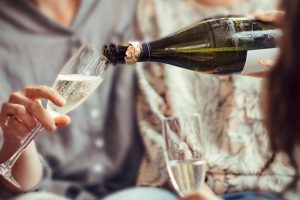 Sorpresa: contro ogni aspettativa, in Uk il 56% del Prosecco è acquistato dagli uomini