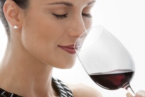 The world of research has confirmed that women are better wine tasters than men