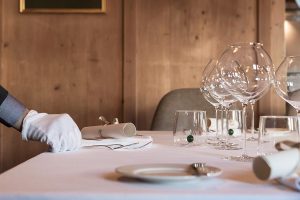 Mangiare in uno stellato? Un&rsquo;esperienza da concedersi, almeno una volta, spendendo il giusto