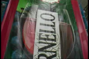 Winenews raccoglie l'invito a riflettere di Tavernello... Ecco un reportage unico che mostra dove e come viene prodotto uno dei vini più conosciuti e, a quanto pare, bevuti d'Italia Winenews raccoglie l'invito a riflettere di Tavernello... Ecco un reportage unico che mostra dove e come viene prodotto uno dei vini più conosciuti e, a quanto pare, bevuti d'Italia