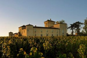 Bordeaux 2017: attese, conferme e mezze delusioni nei punteggi dei wine writer