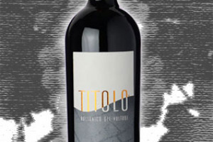 Elena Fucci Dop Aglianico del Vulture Titolo