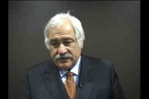 Non dobbiamo perdere per nessun motivo i nostri vitigni autoctoni e tradizionali, a prescindere dalla loro capacit&agrave; di realizzare vini moderni o di elevata qualit&agrave;