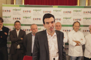 Istituzioni e grande cucina finalmente insieme, nel &ldquo;Forum della Cucina Italiana&rdquo; n. 1. A WineNews il Ministro Martina ed i protagonisti della grande ristorazione del Belpaese per fare squadra e far crescere ancora un&rsquo;eccellenza nel mondo