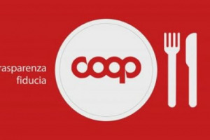 &lsquo;&lsquo;Origini Trasparenti&rsquo;&rsquo; &egrave; la nuova campagna di Coop che punta alla massima trasparenza dell&rsquo;informazione per i suoi 1.400 prodotti a marchio. Un esempio unico in Europa, che rafforza la fiducia tra consumatori e brand