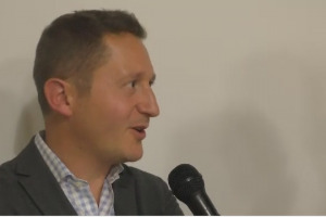 L&rsquo;Italia sar&agrave; il Paese ospite di &ldquo;Vinexpo Hong Kong&rdquo;, di scena dal 24 al 26 maggio 2016: il ruolo delle aziende e dei territori del vino del Belpaese nelle parole del direttore generale della fiera di Bordeaux, Guillaume Deglise