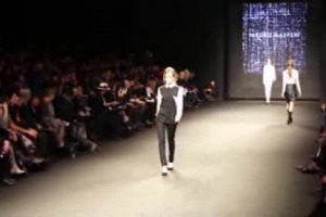 Quando la creativit&agrave; delle grandi firme della moda italiana ed internazionale incontra le bollicine del Franciacorta: a Milano, le passerelle della &lsquo;&lsquo;Settimana della Moda&rsquo;&rsquo; bagnate da brut, ros&eacute;, pas dos&eacute;, sat&eacute;n e prestigiosi millesimati