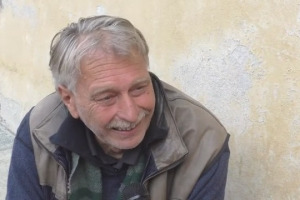 Barolo e Brunello possono stare insieme, sono tra i pochi al mondo che migliorando invecchiano. Il territorio? Qui nelle Langhe continuiamo a ferirlo nonostante l&rsquo;Unesco, speriamo che gli investitori da fuori portino miglioramenti e visioni