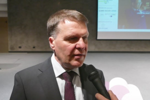 Il mercato tedesco del vino &egrave; stabile, maturo e, come l&rsquo;economia nazionale, affidabile - ma non &egrave; immune al cambiamento, con domanda e offerta che lasciano poco spazio all&rsquo;improvvisazione, secondo Hermann Pilz, direttore del magazine &ldquo;Weinwirtschaft&rdquo;