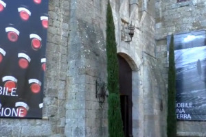 Il mercato che tira, la collaborazione tra Consorzio del Vino Nobile ed il Comune sempre pi&ugrave; forte per il recupero e la valorizzazione di palazzi e monumenti storici, cantine in centro storico ancora pienamente in attivit&agrave;, come quella Contucci