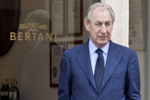 Il futuro del vino, la convivenza di anime diverse nei territori, i mercati stranieri in cui investire, le sorti di quello italiano e non solo: a WineNews Emilio Pedron, manager del vino tra i pi&ugrave; preparati, oggi ad Bertani Domains (Gruppo Angelini)