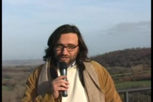 Il grande freddo ha fatto tremare l&rsquo;Italia anche per il rischio di insufficienza energetica. Ma nel vino c&rsquo;&egrave; chi ha gi&agrave; superato il problema in via definitiva: a Montepulciano, nella terra del Nobile, c&rsquo;&egrave; Salcheto, prima cantina europea &lsquo;&lsquo;off-grid&rsquo;&rsquo;