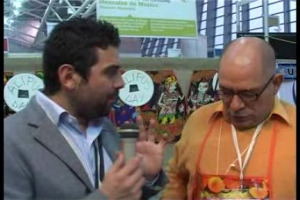 Dal Mescal in Messico, ricavato dall&rsquo;agave, al Warani in Brasile, ottenuto da bacche grattate sulla lingua di un pesce, fino al succo di un frutto africano che odora di acciuga: a spasso con WineNews tra le bevande del mondo al Salone del Gusto