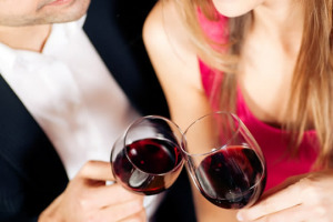 Tra vino, eros e &ldquo;trascendenza&rdquo;, messi tutti intorno ad un tavolo da Ruffino, per parlare di alcuni degli aspetti pi&ugrave; affascinanti del nettare di Bacco, che coinvolge anche il suo rapporto con la salute. A parlarne antropologi e medici