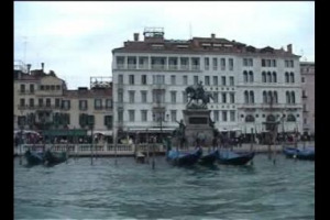 Venissa. L&rsquo;incredibile impresa dell&rsquo;azienda Bisol sull&rsquo;isola di Mazzorbo restituisce a Venezia la dorona, antico vitigno lagunare del &lsquo;400. Tra viticoltura eroica e un vino dal fascino straordinario
