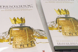 Il Trentodoc continua a crescere, sul mercato interno come all&rsquo;estero, superando gli 8 milioni di bottiglie ed i 90 milioni di euro: a WineNews il punto di Enrico Zanoni, presidente dell&rsquo;Istituto Trentodoc, e la parola ai produttori