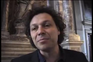 Terra Santa, vino e solidariet&agrave;: &egrave; il mix che rende uniche bottiglie di Beit Jemal, vigneto di Cantine Cremisan, in Palestina, di cui dal 1891 si occupano i Salesiani, che da allora si prendono cura di chi vive nell&rsquo;area di Gerusalemme