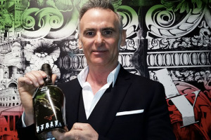 Alessandro Ceci e lo street artist Flavio Campagna Kampah hanno deciso di rappresentare il Lambrusco della cantina emiliana all&rsquo;expo 2015, partendo dalla parola italiana pi&ugrave; famosa al mondo
