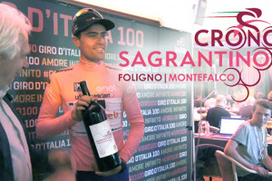 Montalcino con le strade bianche, Barolo con le colline di Langa, Valdobbiadene e Conegliano con le bollicine, il Chianti Classico con 300 anni di storia enoica, oggi Montefalco, con il Sagrantino, portato alla ribalta internazionale da Marco Caprai