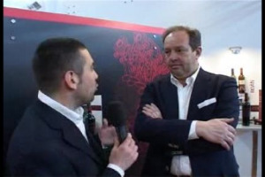 Ecco Desmorosso, ovvero il vino della Ducati, la casa motociclistica campione del mondo 2007. Una delle pi&ugrave; celebri e prestigiose firme dell&rsquo;industria italiana si appassiona al nettare di Bacco