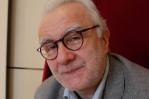 Tutti uniti per una gastronomia che guarda a materie prime stagionali e prodotte con metodi rispettosi dell&rsquo;ambiente. A WineNews la parola a tre grandi chef, che hanno scelto piatti buoni e salutari