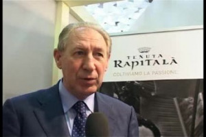 I consumi di vino si riducono, ma la tendenza planetaria non sembra compromettere il buon andamento dell&rsquo;export per le aziende italiane. Almeno per quelle ben organizzate...