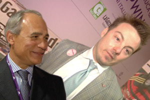 Barbera in porta, Franciacorta in difesa, Nebbiolo a centrocampo e Chianti di punta. Ecco chi schiererebbe l&rsquo;&ldquo;allenatore&rdquo; Luca Gardini se dovesse costruire la sua Nazionale enoica ideale, sfruttando i vini che ha a disposizione in Italia