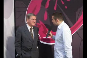 Hugh Johnson, guru dell'enlogia mondiale, scrittore e critico tra i più autorevoli del pianeta, in un'esclusiva intervista a WineNews
