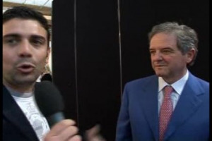 Il riscaldamento del pianeta porter&agrave; a uve pi&ugrave; zuccherine, e di conseguenza a vini pi&ugrave; alcolici. In piena controtendenza con le esigenze del mercato, del consumo e della salute. Come reagire? Risponde l&rsquo;enologo Donato Lanati